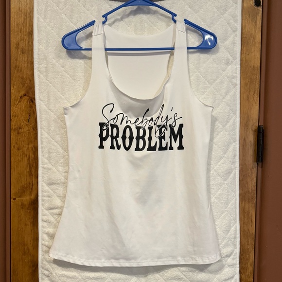 Workout top - Picture 1 of 2